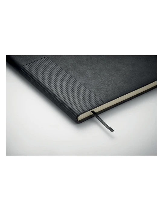 TREZE Carnet A5 en PU souple Matières : papier recyclé Couleurs : noir cadeau collaborateur premium