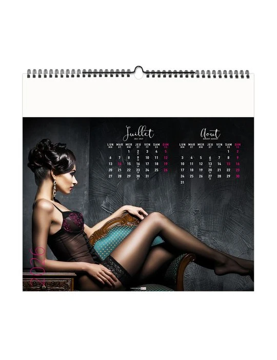 DESSOUS CHICS 2026 - SMALL 330 x 315 mm - SANS MARQUAGE - 6 FEUILLETS - RELIURE BAGUETTE nombre de pages : 12 pages goodies entr