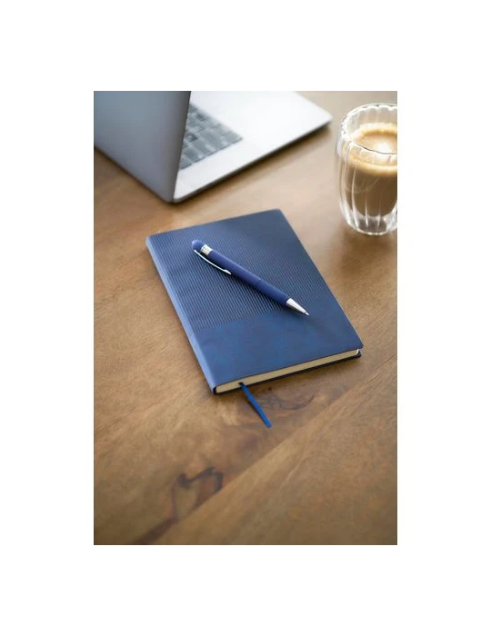 Ensemble carnet A5 et stylo à bille en PU recyclé Tarek Matières : aluminium Couleurs : bleu cadeau client original