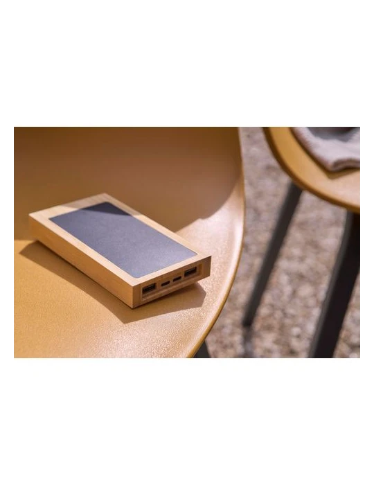 Power bank solaire en bambou Elz