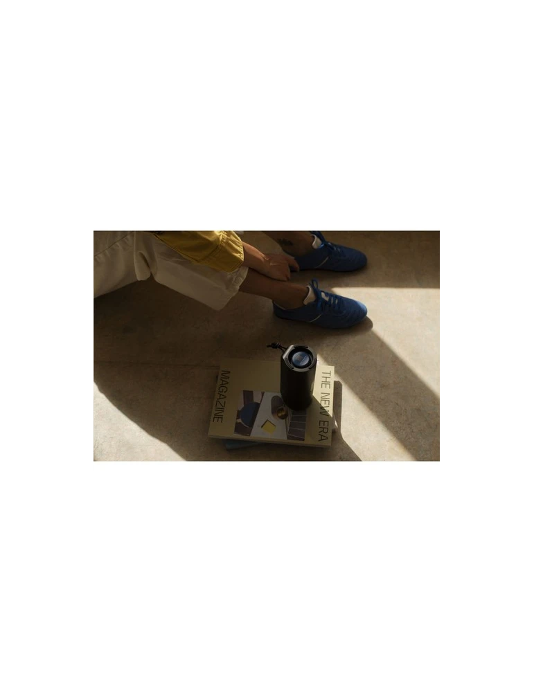 Sudio Bluetooth Speaker F4 Matières : silicone Couleurs : noir marquage couleur éclatante