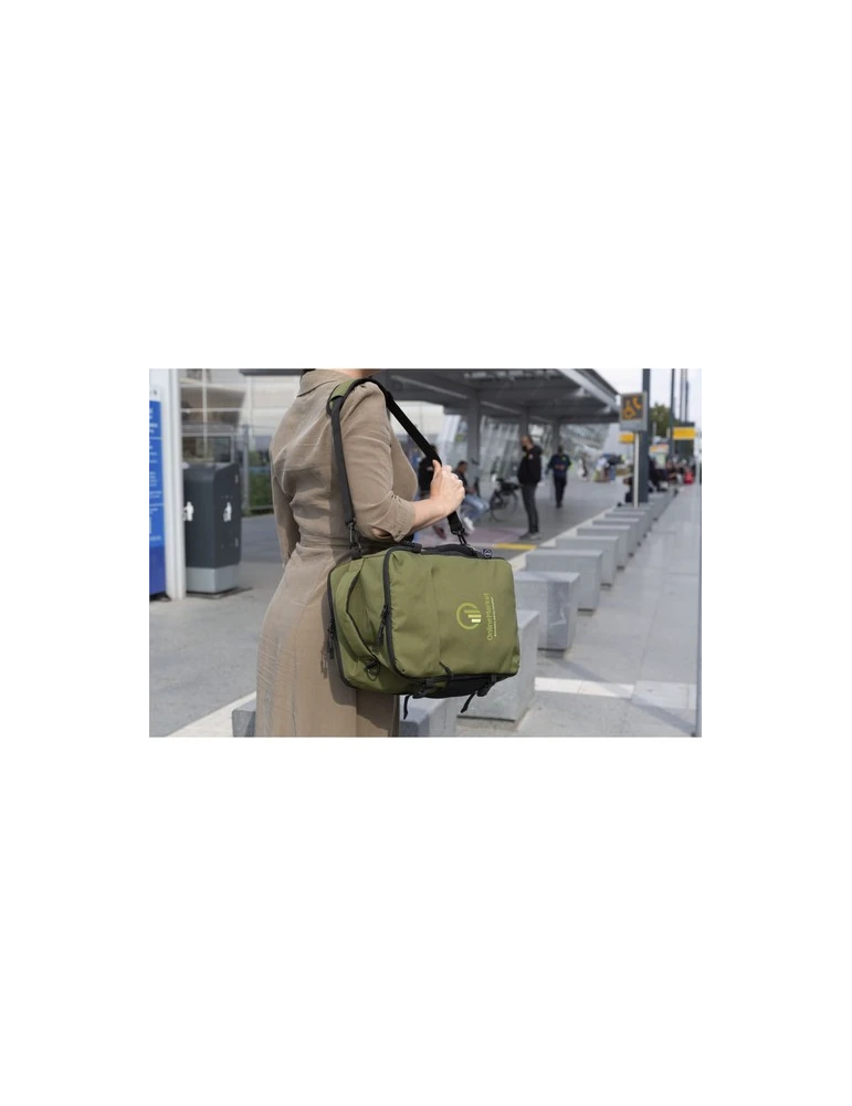 FitFly GRS Cabin Flight Bag Matières : PET recyclé Couleurs : olive Contenance : 20 L impression haute définition