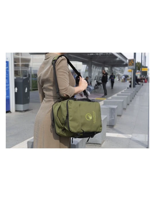 FitFly GRS Cabin Flight Bag Matières : PET recyclé Couleurs : olive Contenance : 20 L impression haute définition