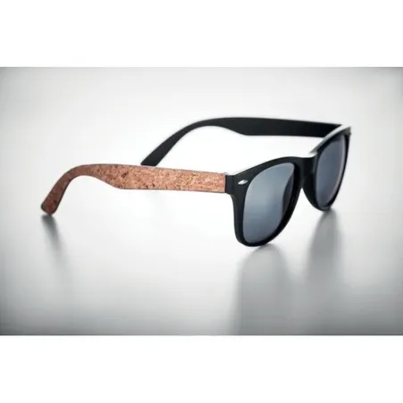 Lunettes de soleil Écologiques en liège Personnalisées PALOMA Matières : EVA Couleurs : noir goodies publicitaire événementiel