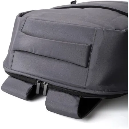 Sac à dos écologique porte-ordinateur en polyester rPET personnalisé Calliope Matières : céramique Couleurs : vert clair Contena