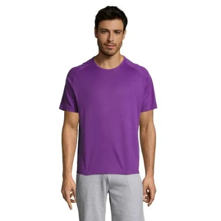T-shirt personnalisé confortable et performant pour hommes Sporty Matières : coton Taille textile : L Couleurs : rouge goodies p