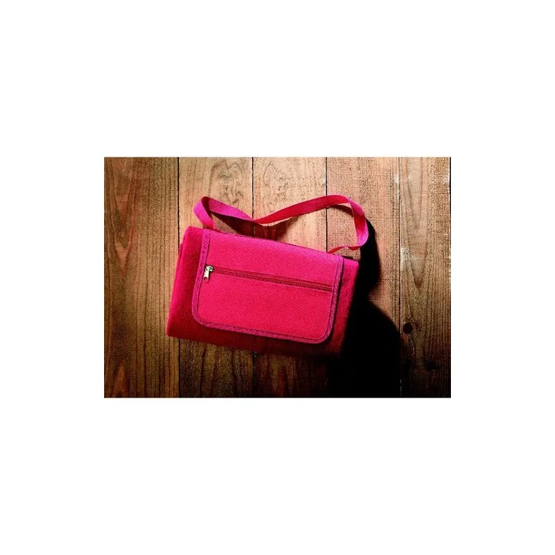 Couverture de Pique-Nique GOODTIMES - Confort et Style