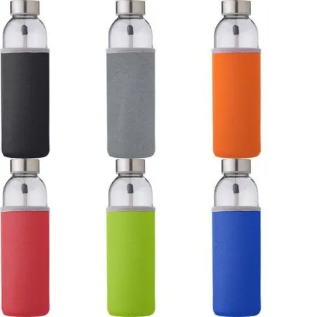 Bouteille en verre personnalisée de 500 ml avec housse Nika Matières : carton Couleurs : bleu goodies entreprise design