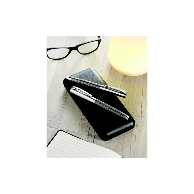 Set d'écriture personnalisé raffiné pas cher - DERRICK Matières : papier recyclé Couleurs : noir impression haute définition